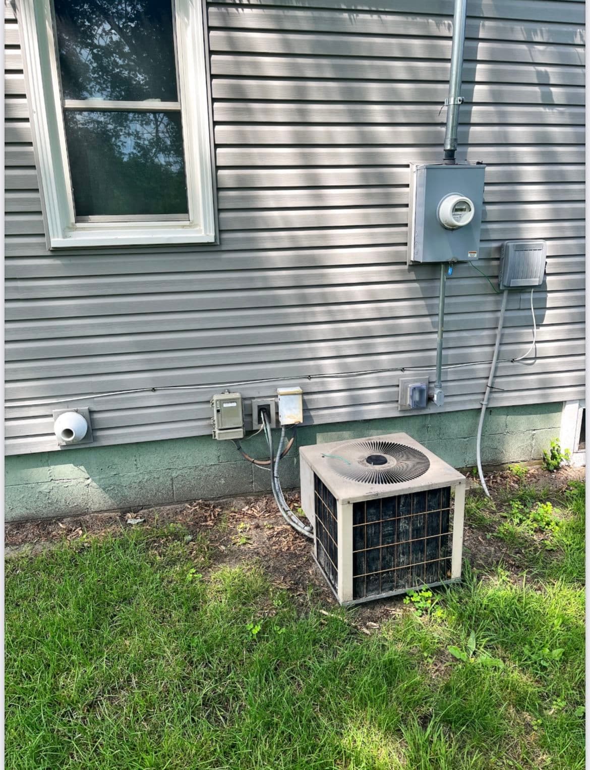 Gallery photos for Brand-New AC Installation Completed in Mounds View: Image #1