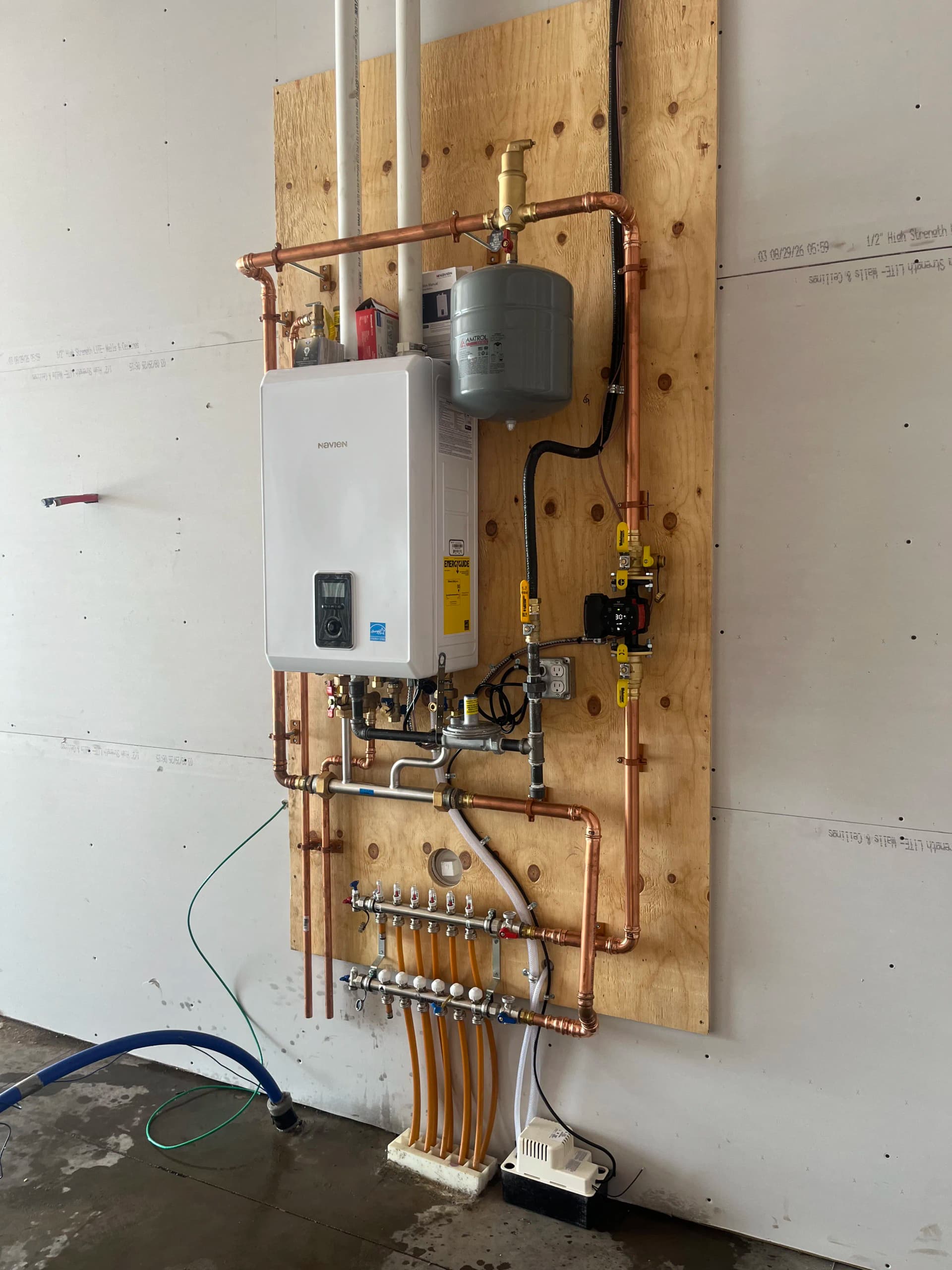 Gallery photos for Navien Combi Boiler Installation in Coon Rapids: Image #1