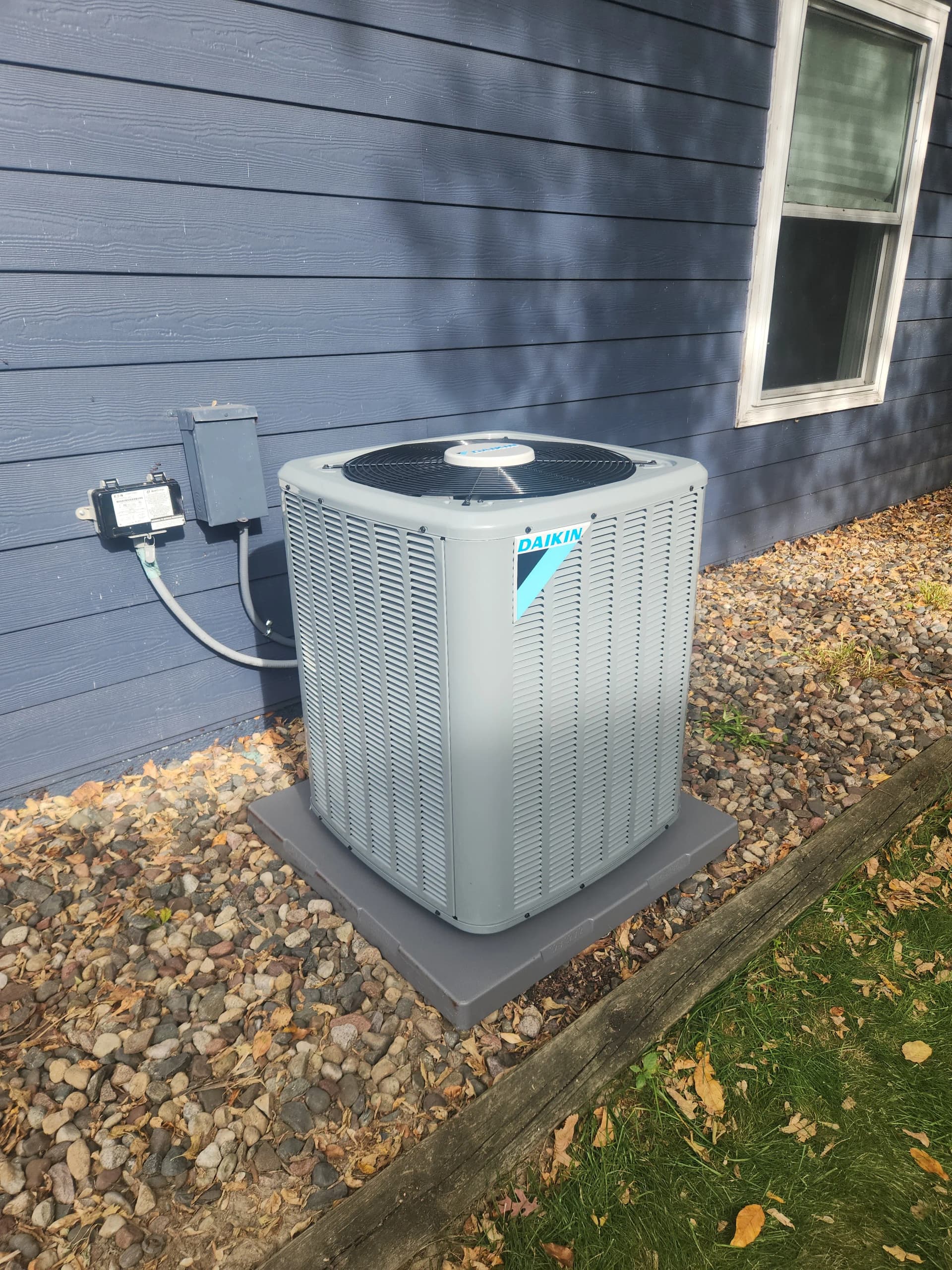 Why Fall Is the Right Time for an AC Replacement in Blaine image